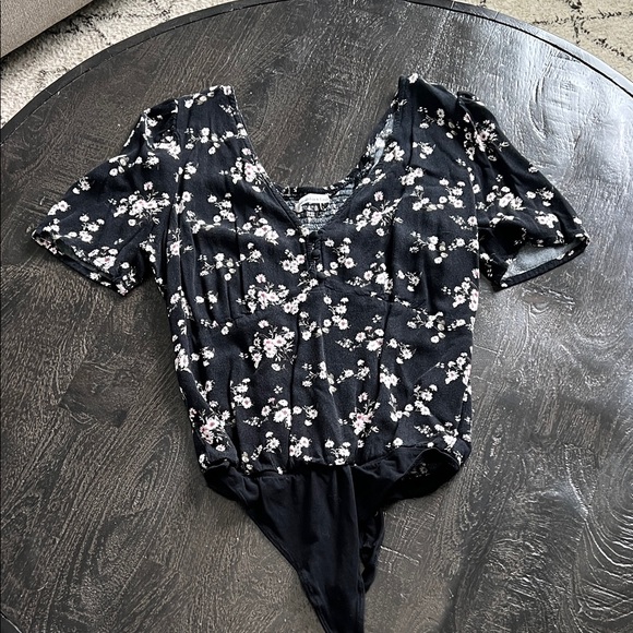 Abercrombie & Fitch Tops - Abercrombie & Fitch Black Floral Bodysuit